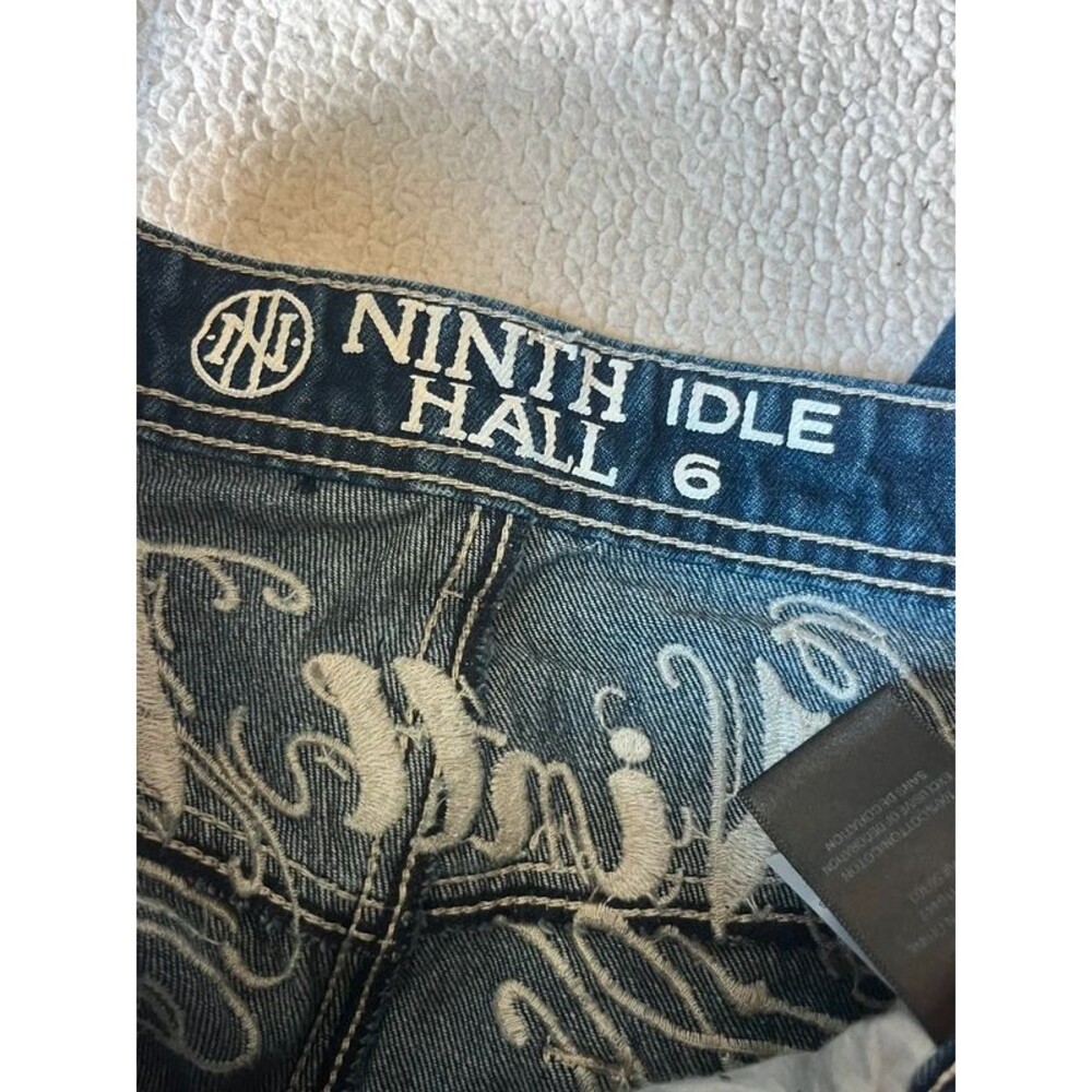 Ninth Hall Idle Rinse Straight Leg Dark Wash Jeans Embroidered Tiger Patch 6 - Picture 4 of 8